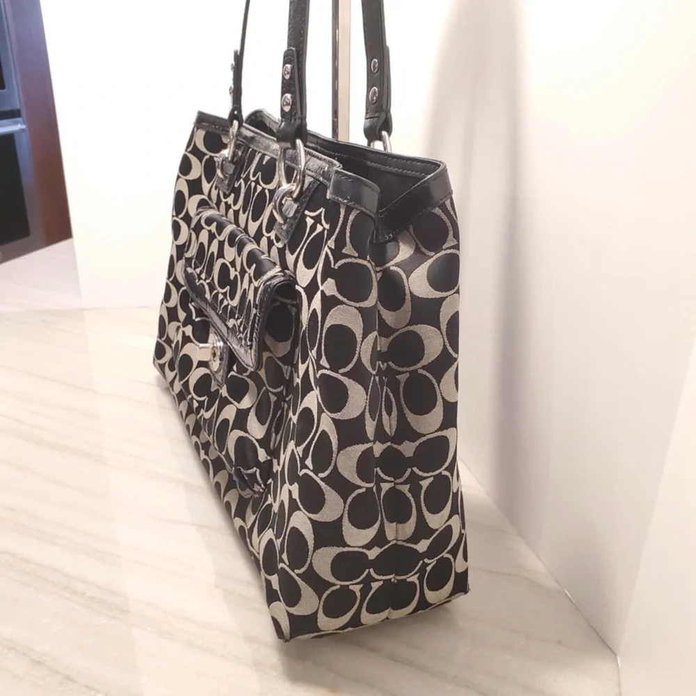 Coach F19188 Penelope Satchel in Black Logo Print